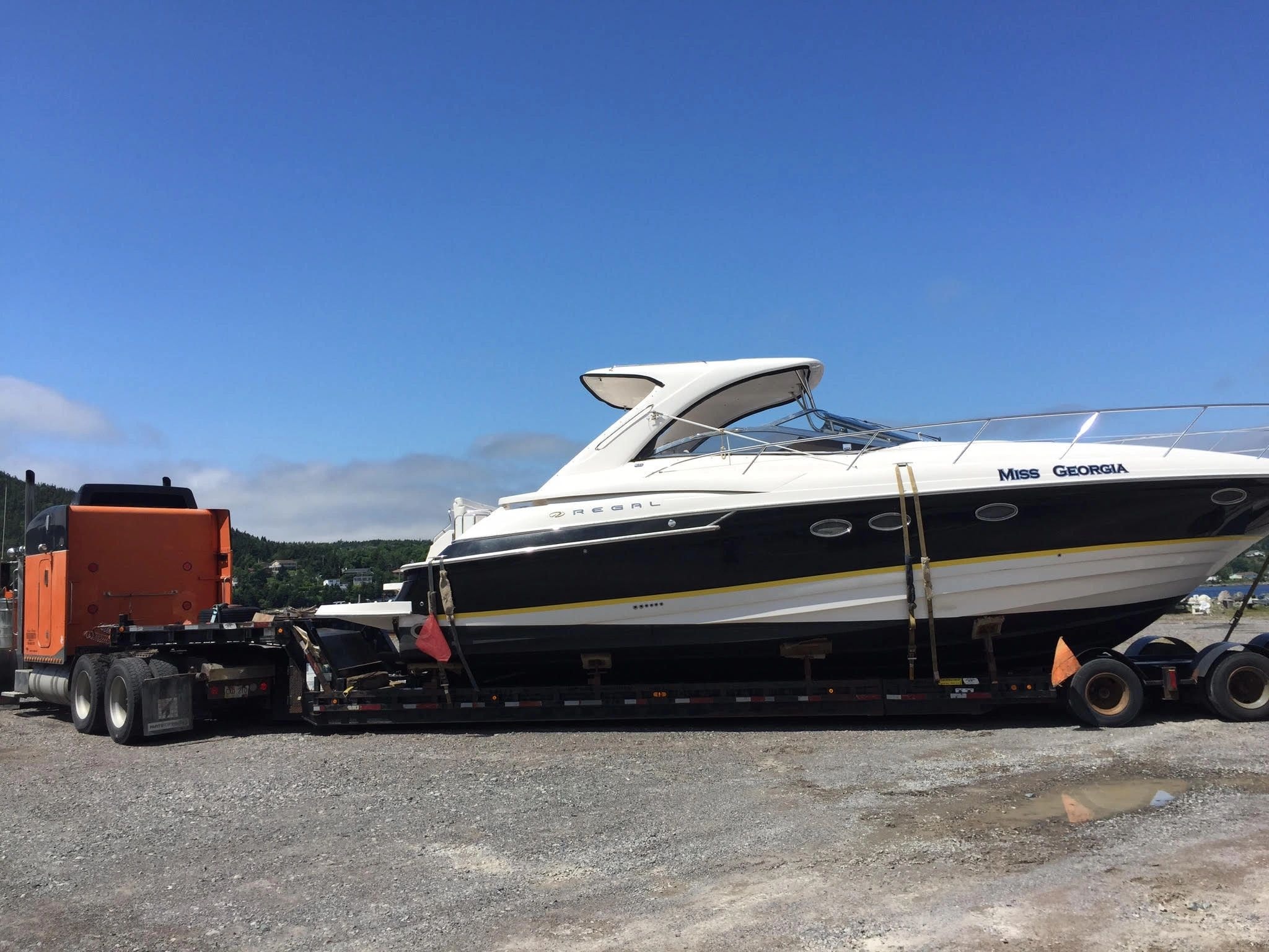 Boat transportation on trailer